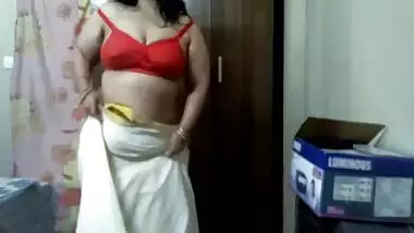 Indian Step Mom Moaning And Fucking Hard By Her Customer