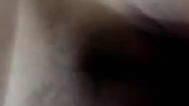 Bangladeshi hijab girl boobs show with mole