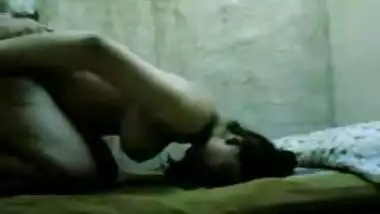 Hot9me busty indian porn at Hotindianporn.mobi