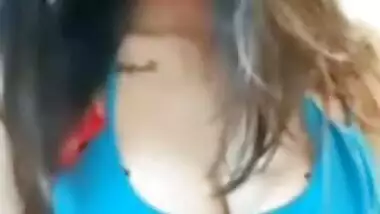 Sexy Annie Sharma Hot Live