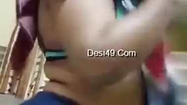 Fatty Desi mom's butt cheeks are so big that blow cameraman's mind