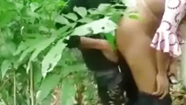 Desi sex MMS! Slutty village sister fucking with young brother In jungle
