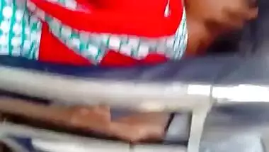 Tamil young married girl hot side view in bus (part 2)