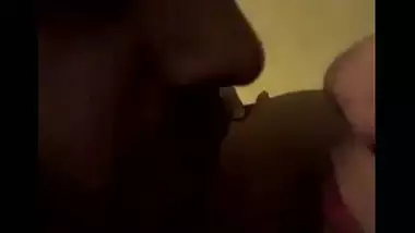 Desi mms Hindi sex video of Indian bhabhi Roshni