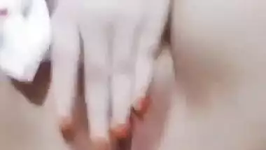 Srinagar GF pink pussy pic exposing viral clip