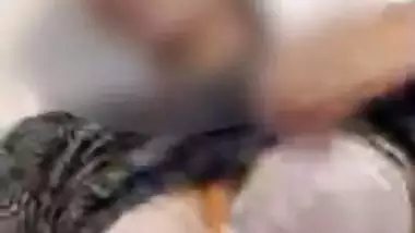 Paki Wanking over Bengali boobs and cumming on Snapchat