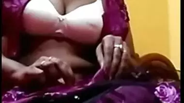 Desi Beautiful Girl Showing Her Boob on Imo video call-3