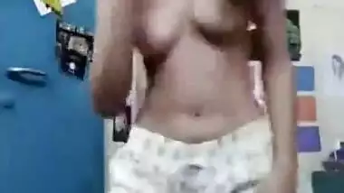 Naked Dance by Horny Awesome Indian babe