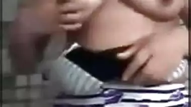 XXX partner calls the married Desi woman who shows him breasts