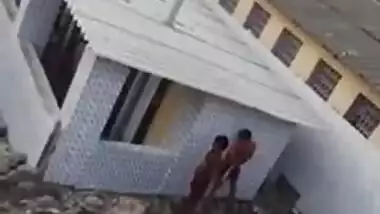Construction Workers’ Sex During Break Caught On Indian Hidden Cam