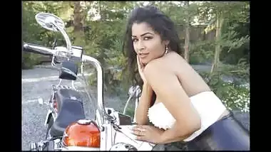 Sexy Bhabi gets naked on Bike - Maya