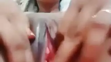 Desi Girl Stretch her Pussy & Showing What She Have Inside