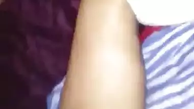 Horny Pune Aunty Fingering And Sucking Dick
