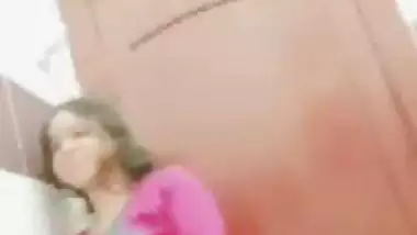 Video call sex girlfriend round boobs showing