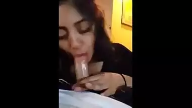 Desi teen blowjob sex with cousin