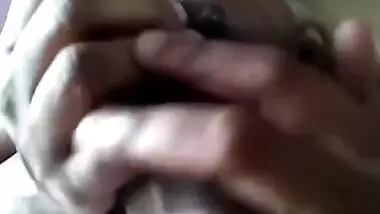 Exclusive- Desi Mallu Mami Boob Pressing And Pussy Fingering By Hubby