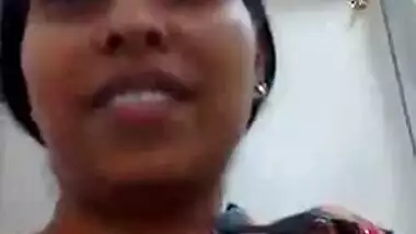 Sexy andhra it girl big boobs selfie mms