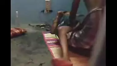 Chennai village aunty’s hardcore floor sex