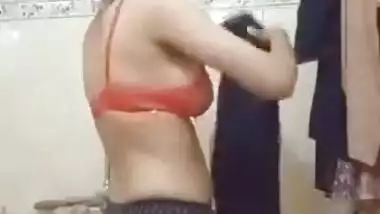 Tall Paki Girl Stripping In Bathroom Video