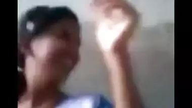Desi mms sexy Bangla sex video of large meatballs Govt college angel
