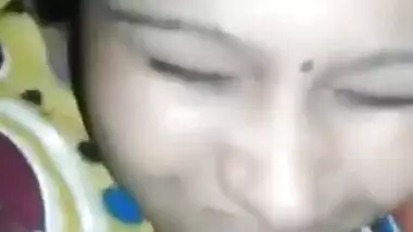 Beautiful bhabhi shaved pussy fucking