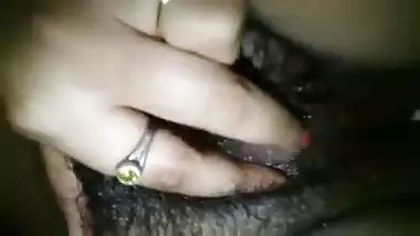 Hot Delhi Girl Showing Boobs And Hairy Pussy