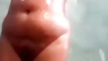 Tamil Wife Full Nude Bathing