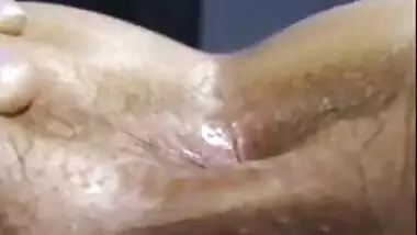 Lovely hairy pussy, I would like to eat and...