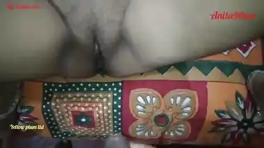 Indian hot sexy bhabi ki chudai muka dekh ker dali with Hindi audio ke sath