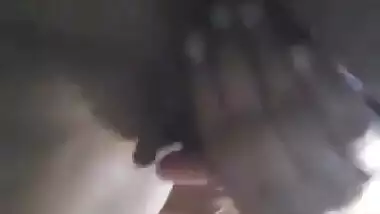 Desi hot girl fingering pussy