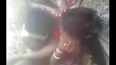 Telugu sex videos village bhabhi outdoor sex