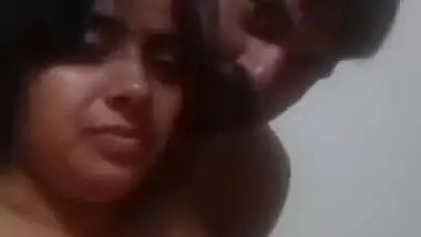 Desi Bhabi Nude Pics And Boob Pressing By Hubby