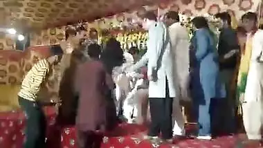Lahore wedding mujra nude