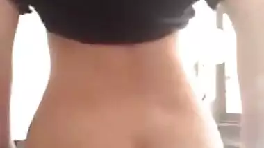 Desi Hot Gf Showing Ass