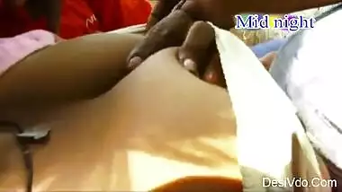 Bangla bgrade making nipple show boobs press