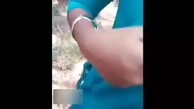 Tamil lovers car foreplay and outdoor sex