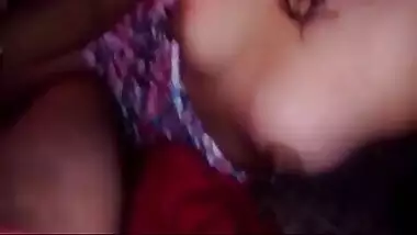 Homemade desi sex clip of bhabhi playing with devar’s dick!