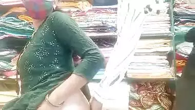 Horny Bhabhi Showing her pussy and ass