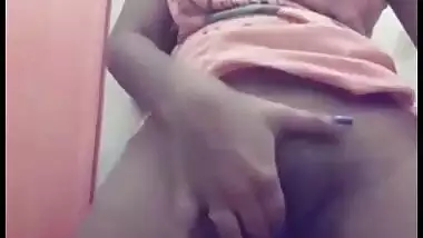 Sex clip of a hot teen girl’s masturbation