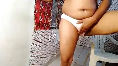 Indian Desi XXX Wife Caught Masturbating Her Wet Pussy On Webcam