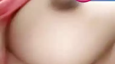 Cute Girl Showing Boobs on Video call