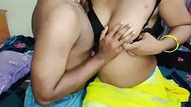 Xxnvdoes - Xxnvdo busty indian porn at Hotindianporn.mobi