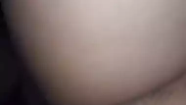 Dude sticks thick XXX cock into Desi wife's hungry twat in MMS video