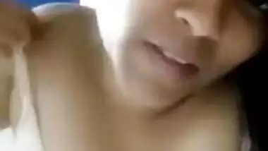 Indian college girl showing her boobs