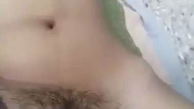 Pakistani Teen Getting Pussy Rubbed With Dick