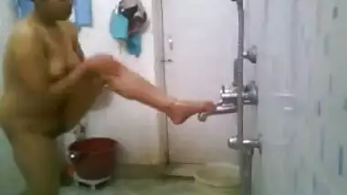 Stupid & mad boy set up hidden cam in desi sister bath XXX