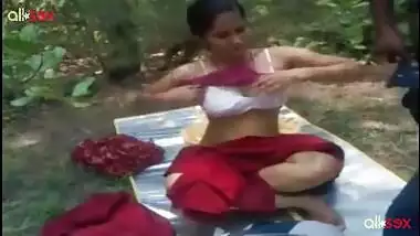 Missionary is the best position for the Indians during outdoor sex
