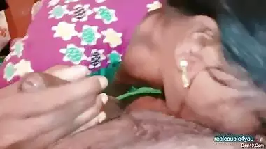 Today Exclusive- Desi Village Wife Blowjob