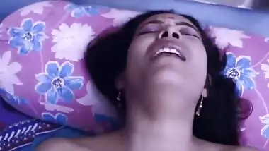 Indian Aunty And Mallu Aunty - Aunty Has Sex With Varatia