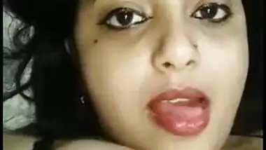 Anjali bhabhi playing with boobs